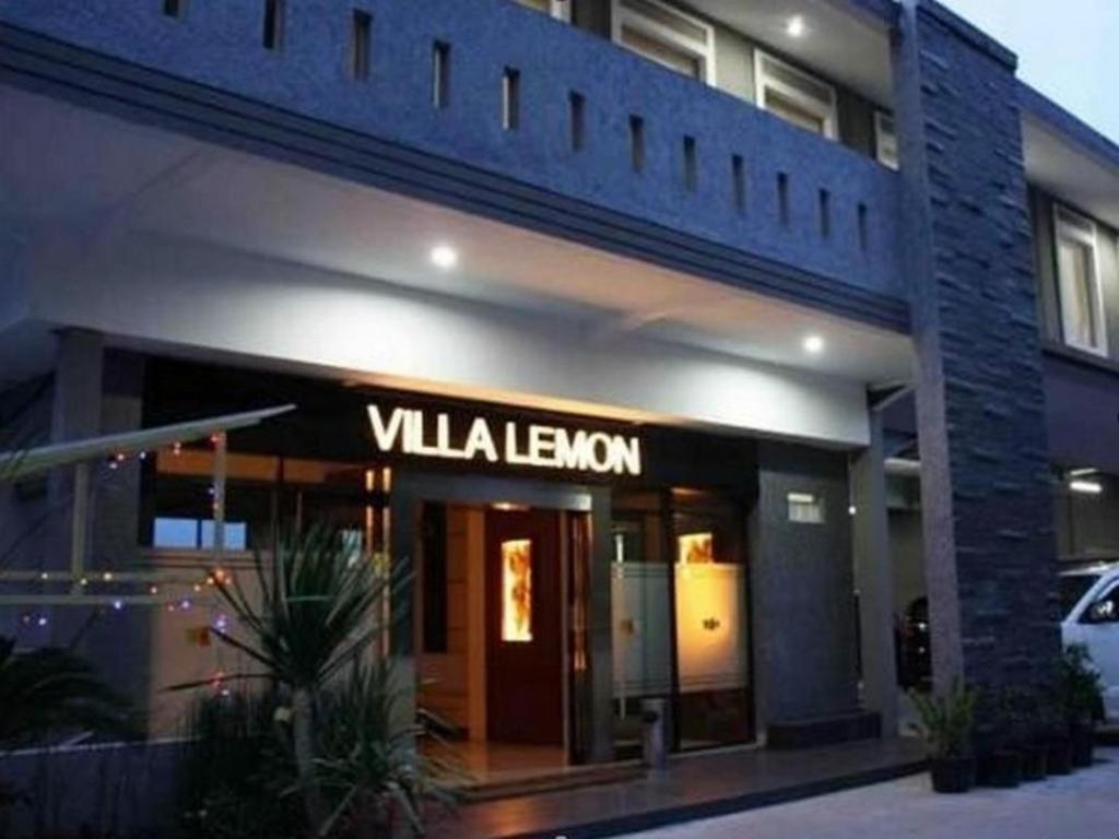 วิลลาเลม่อน Hotel เล็มบัง ภายนอก รูปภาพ